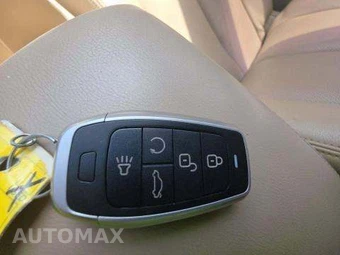 2016 Nissan Rogue SL – miniatura 9