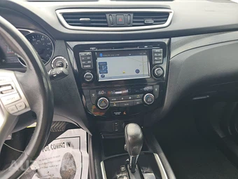 2016 Nissan Rogue SL – miniatura 11