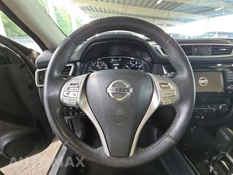2016 Nissan Rogue SL - miniatura 10