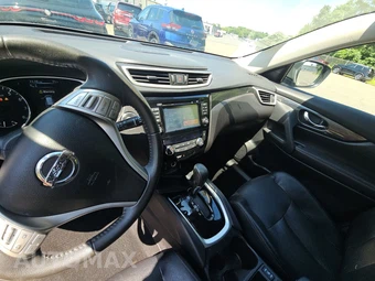 2016 Nissan Rogue SL - miniatura 11