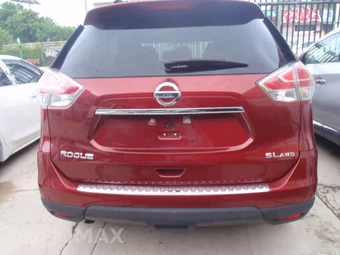 2016 Nissan Rogue SL - miniatura 10
