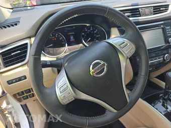 2016 Nissan Rogue SL - miniatura 10