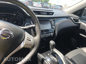 2016 Nissan Rogue SL – miniatura 11