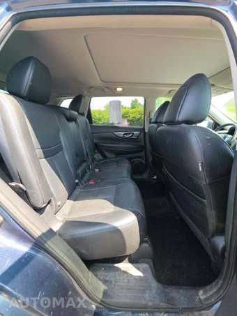 2016 Nissan Rogue SL – miniatura 13
