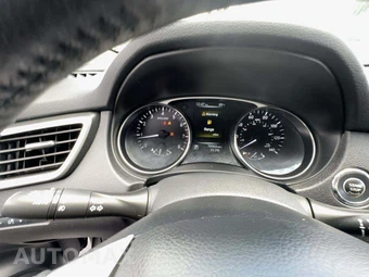2016 Nissan Rogue SL – miniatura 11