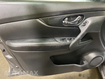 2016 Nissan Rogue SL – miniatura 7