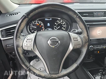 2016 Nissan Rogue SL - miniatura 10