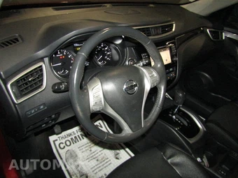 2016 Nissan Rogue SL – miniatura 9
