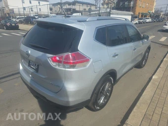 2016 Nissan Rogue SL – miniatura 4