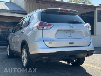 2016 Nissan Rogue SV - miniatura 9
