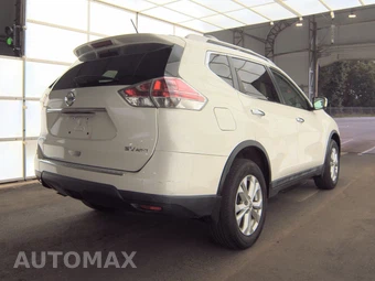 2016 Nissan Rogue SV - miniatura 4