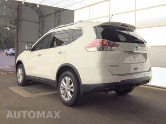 2016 Nissan Rogue SV - miniatura 6