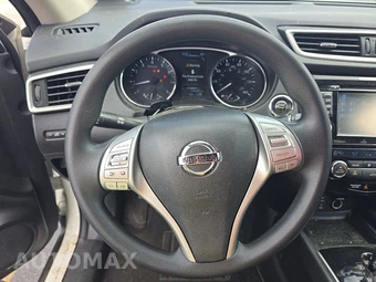2016 Nissan Rogue SV - miniatura 10