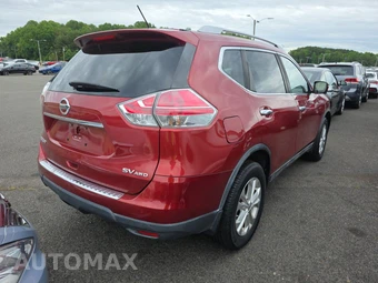 2016 Nissan Rogue SV – miniatura 4