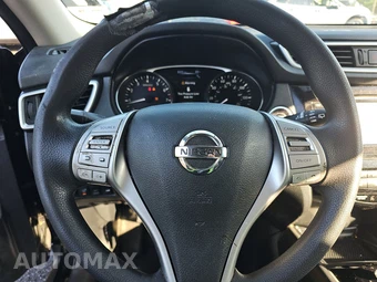 2016 Nissan Rogue SV – miniatura 10