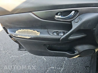 2016 Nissan Rogue SV – miniatura 9