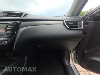 2016 Nissan Rogue SV - miniatura 19