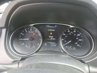 2016 Nissan Rogue SV - miniatura 9
