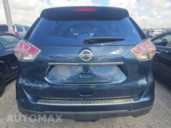 2016 Nissan Rogue SV – miniatura 5