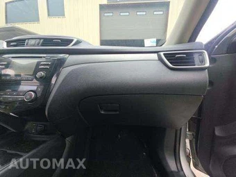 2016 Nissan Rogue SV – miniatura 19