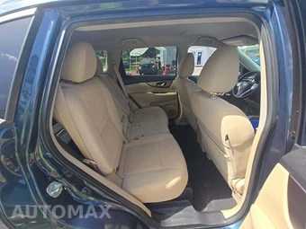 2016 Nissan Rogue SV – miniatura 16