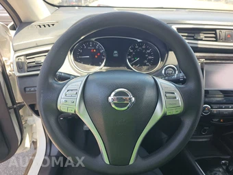 2016 Nissan Rogue SV – miniatura 10