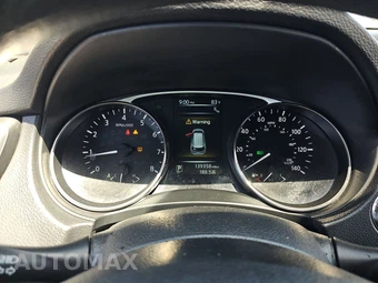 2016 Nissan Rogue SV – miniatura 12