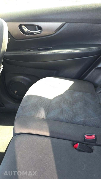 2016 Nissan Rogue SV – miniatura 28