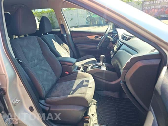 2016 Nissan Rogue SV – miniatura 15