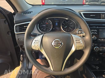 2016 Nissan Rogue SV - miniatura 10