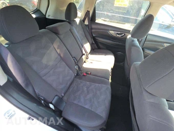 2016 Nissan Rogue SV – miniatura 16