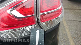 2016 Nissan Rogue SV – miniatura 24