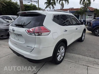 2016 Nissan Rogue SV - miniatura 7