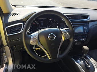 2016 Nissan Rogue SV – miniatura 10