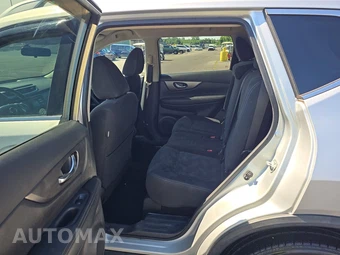 2016 Nissan Rogue SV – miniatura 13