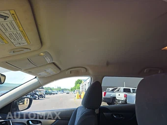 2016 Nissan Rogue SV – miniatura 17