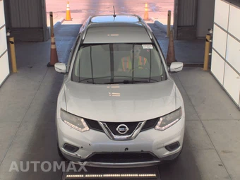 2016 Nissan Rogue SV – miniatura 2