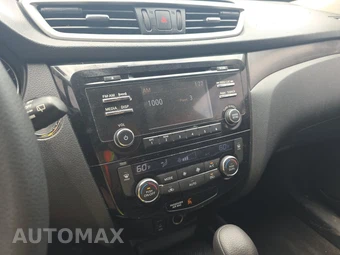 2016 Nissan Rogue SV – miniatura 11