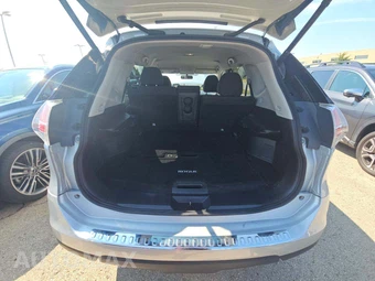 2016 Nissan Rogue SV – miniatura 14