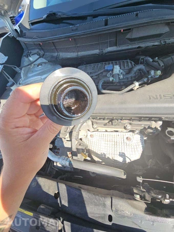 2016 Nissan Rogue SV – miniatura 31