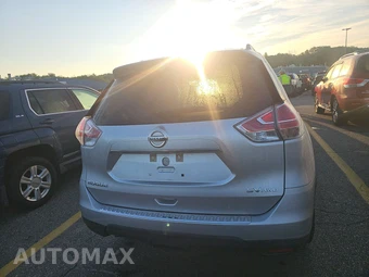 2016 Nissan Rogue SV - miniatura 5