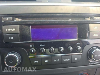2016 Nissan Sentra FE+ S - miniatura 20