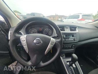 2016 Nissan Sentra S – miniatura 10