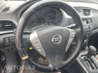 2016 Nissan Sentra S – miniatura 10