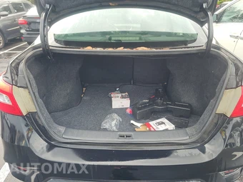 2016 Nissan Sentra S – miniatura 16
