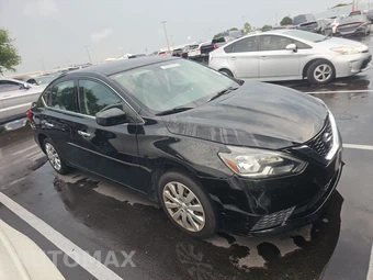 2016 Nissan Sentra S – miniatura 3