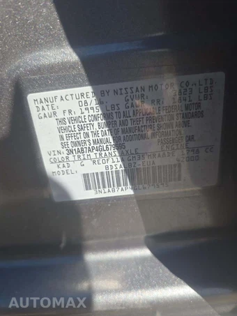 2016 Nissan Sentra S - miniatura 5