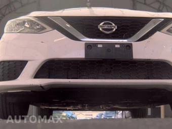 2016 Nissan Sentra S – miniatura 3
