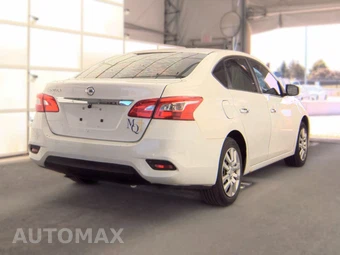 2016 Nissan Sentra S – miniatura 5