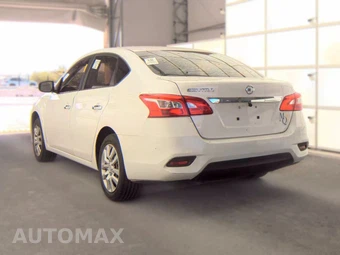 2016 Nissan Sentra S – miniatura 8